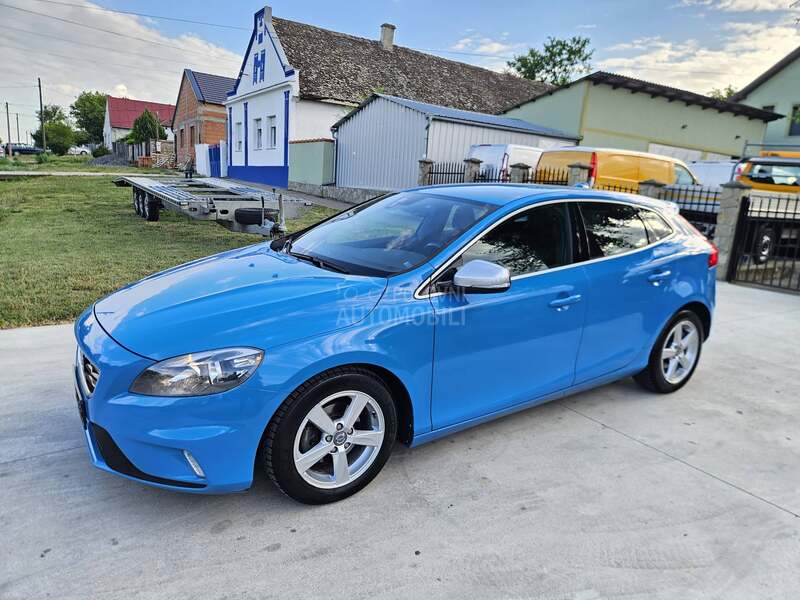 Volvo V40 D2 R DESIGN