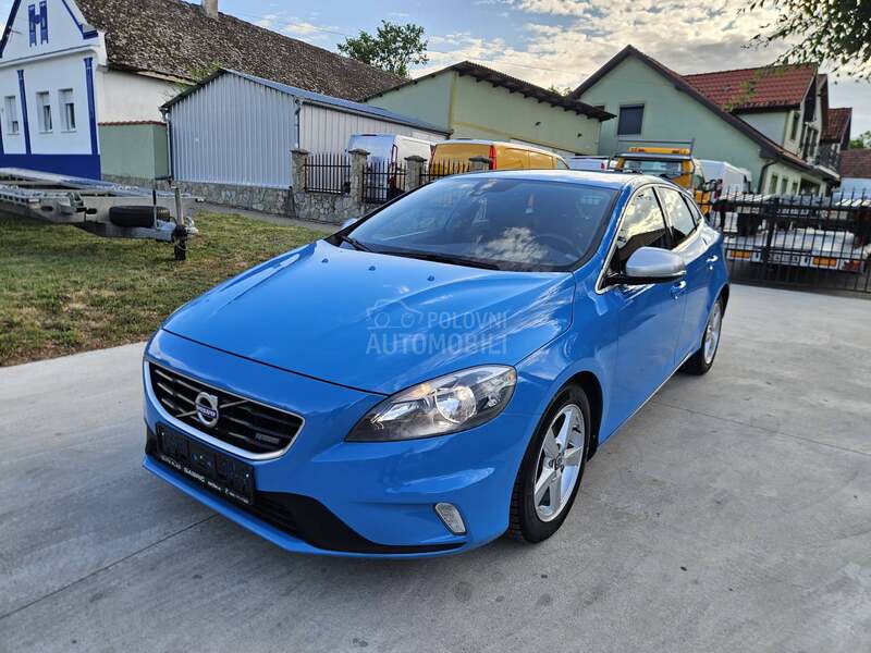 Volvo V40 D2 R DESIGN