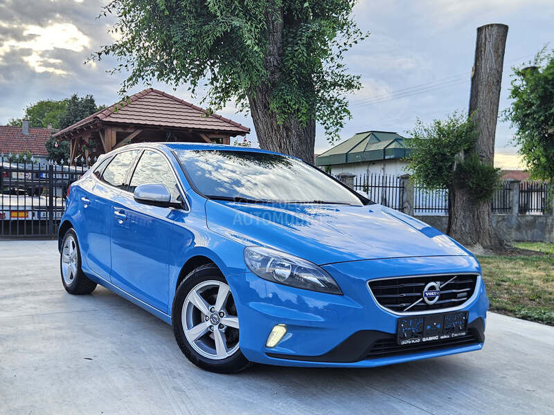 Volvo V40 D2 R DESIGN