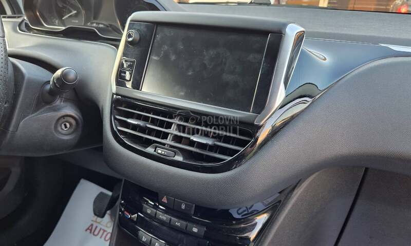 Peugeot 208 GT-Line/120.000km