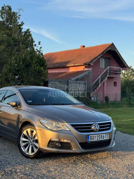 Volkswagen Passat CC 2.0 DSG