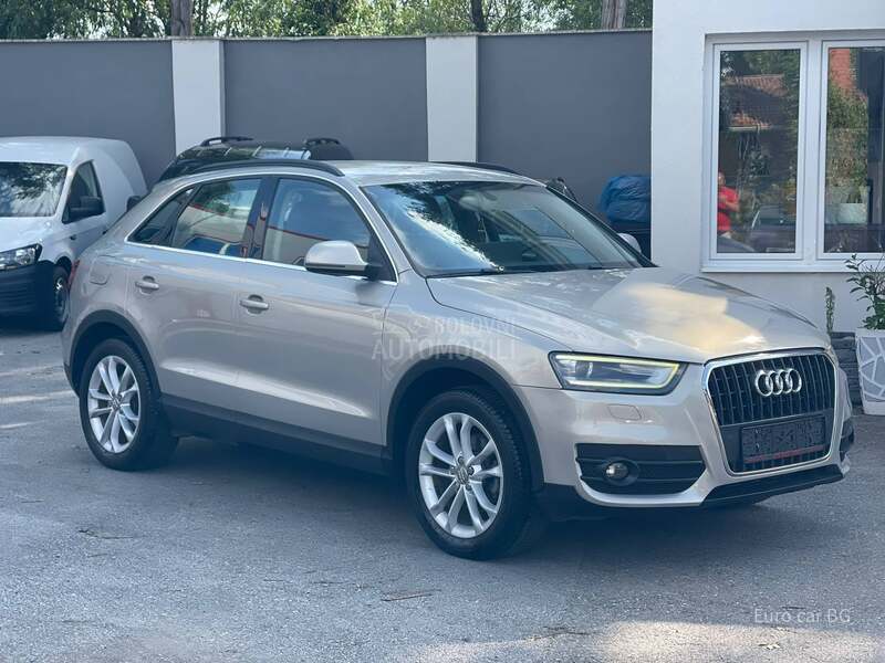 Audi Q3 A.U.T L.E.D