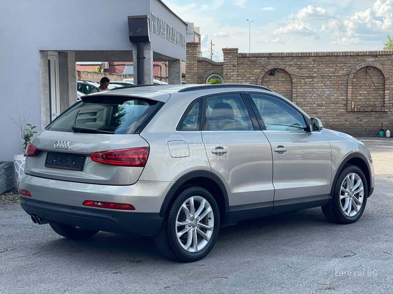 Audi Q3 A.U.T L.E.D
