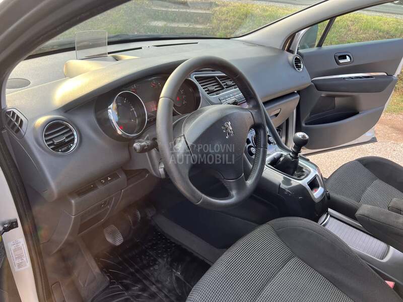 Peugeot 5008 1.6hdi