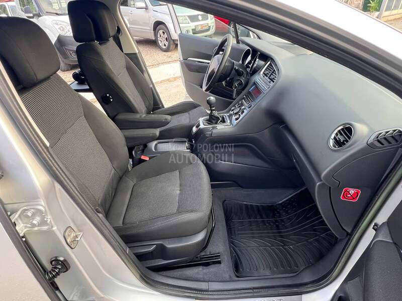 Peugeot 5008 1.6hdi