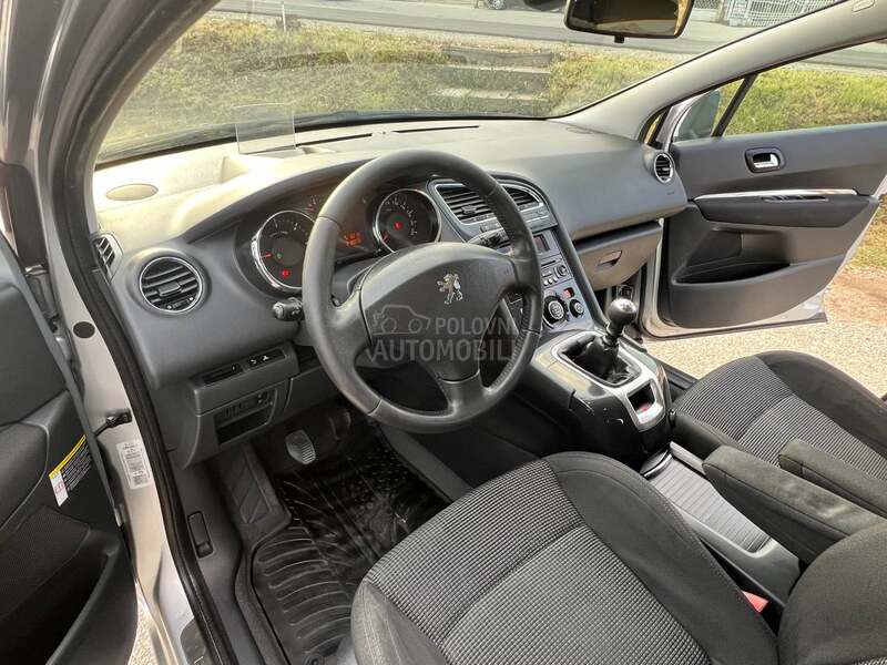 Peugeot 5008 1.6hdi