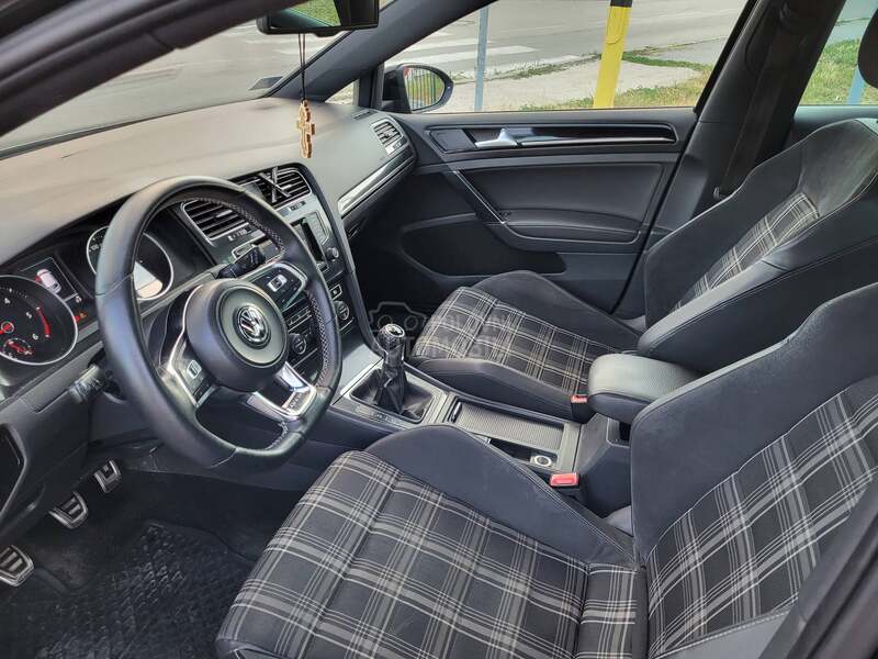 Volkswagen Golf 7 GTD