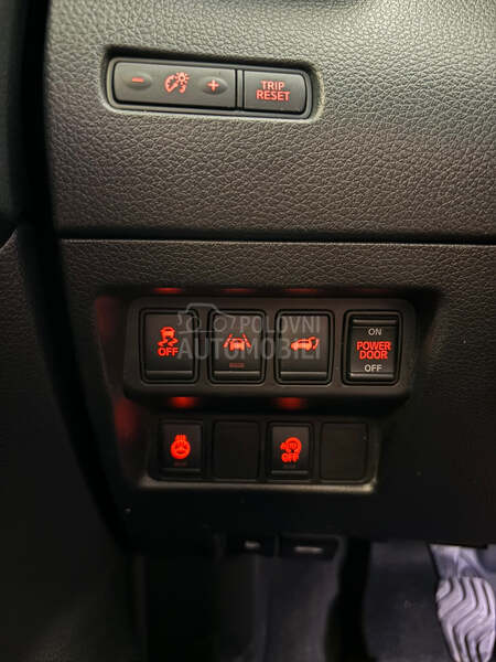Nissan X-Trail TEKNA