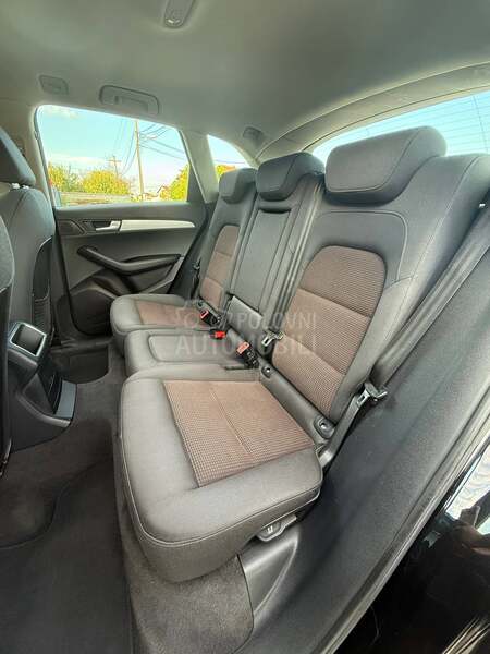 Audi Q5 2.0 tdi /QUATTRO/FUL