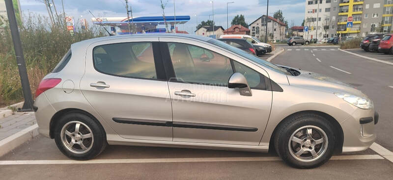 Peugeot 308 1.6