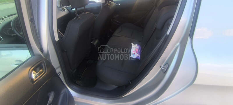 Peugeot 308 1.6