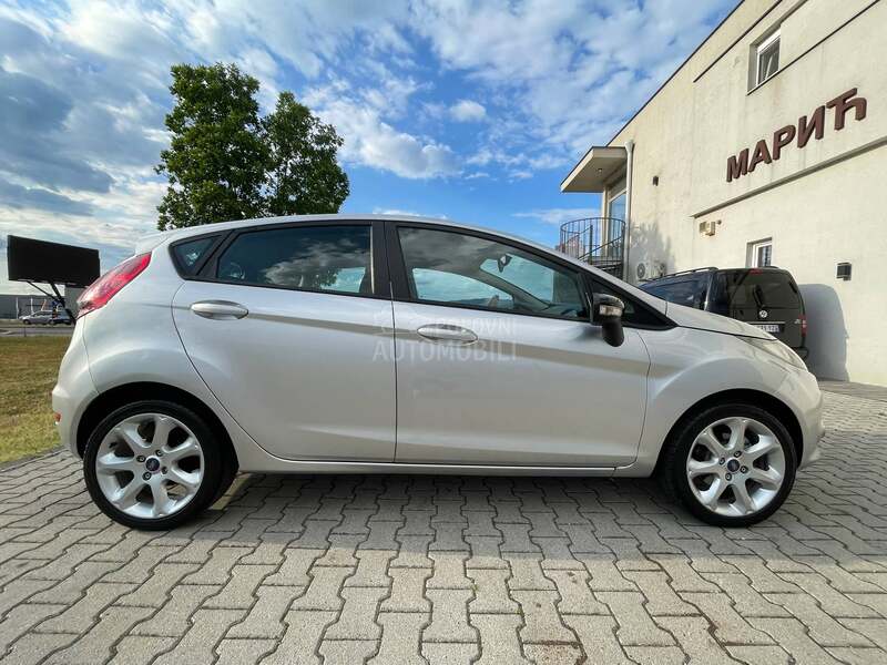 Ford Fiesta 1.2 2011 130.oook.m