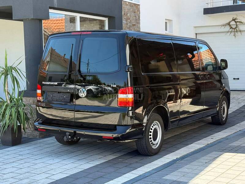 Volkswagen Transporter T5 2.5 TDI CH