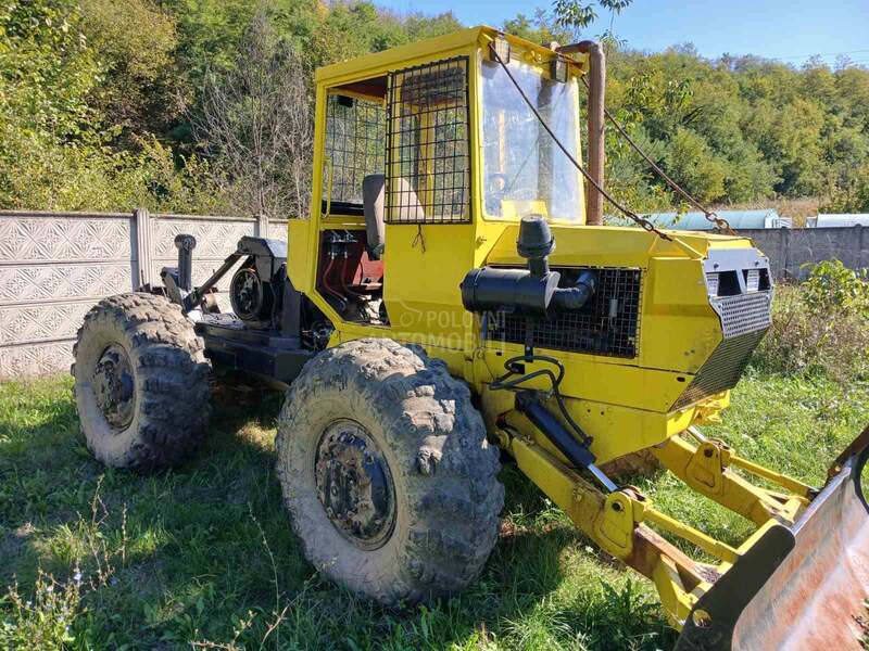 LKT Šumski traktor