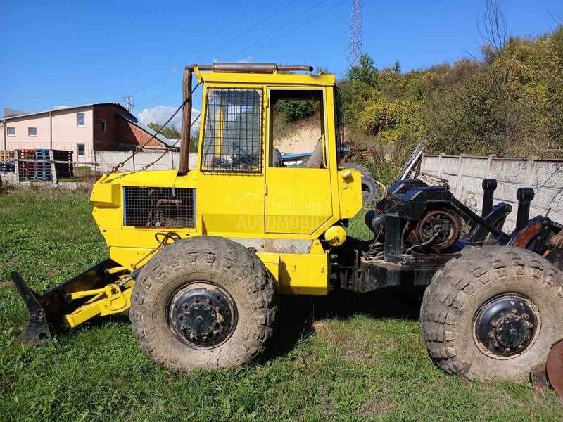 LKT Šumski traktor