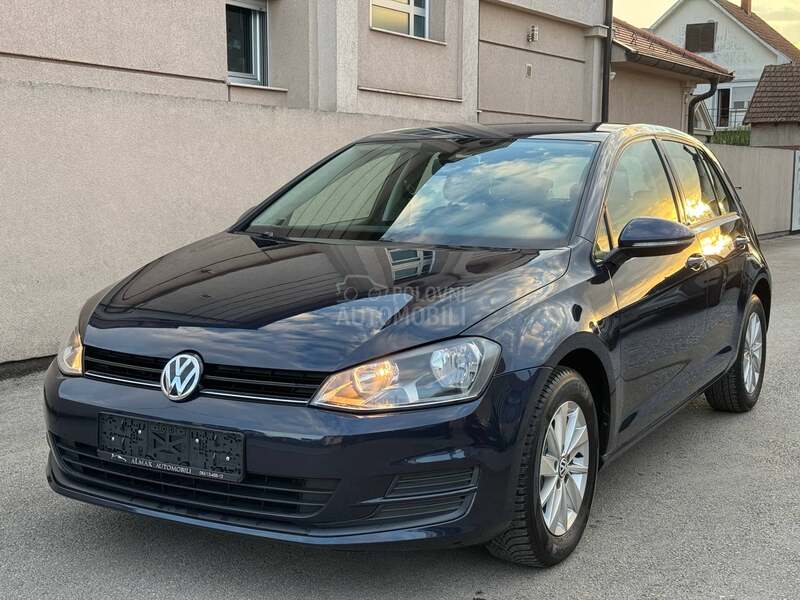 Volkswagen Golf 7 1.2TSI/NAV