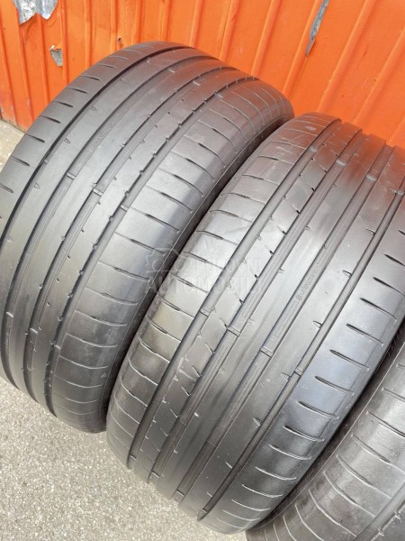 Dunlop 245/45 R18 Letnja