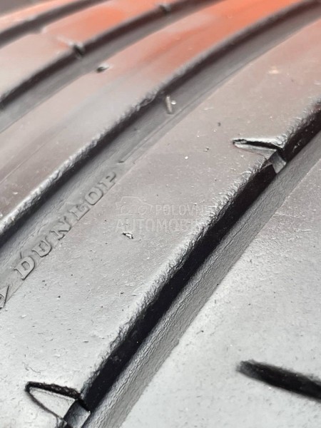 Dunlop 245/45 R18 Letnja