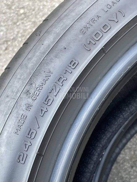 Dunlop 245/45 R18 Letnja