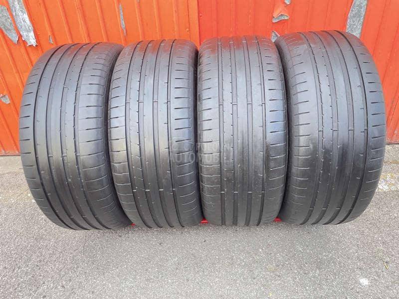 Dunlop 245/45 R18 Letnja