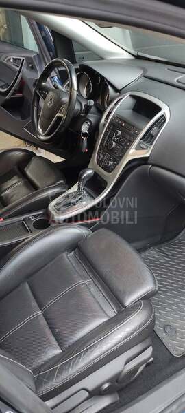 Opel Astra J 2.0 cdti