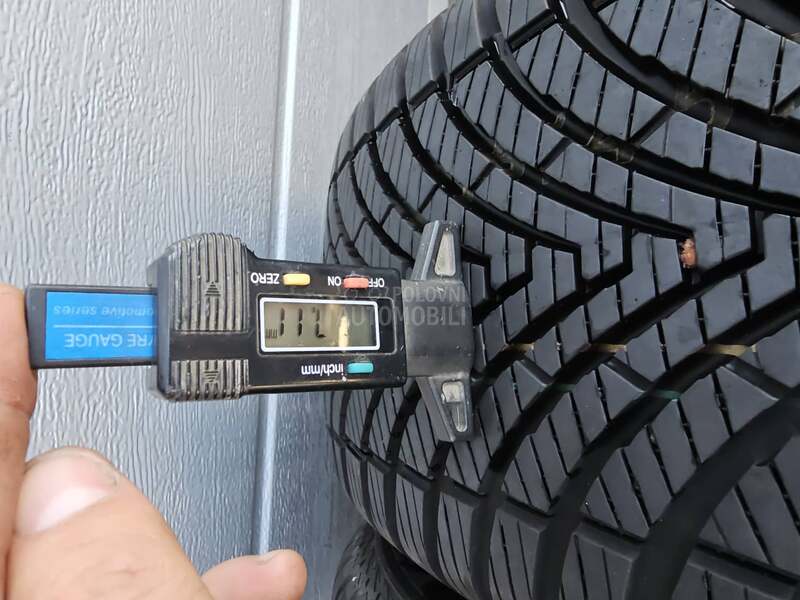 Kumho 215/45 R16 Sve sezone