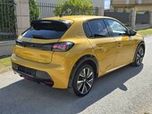 Peugeot 208 1.2 GT/AUT/LED