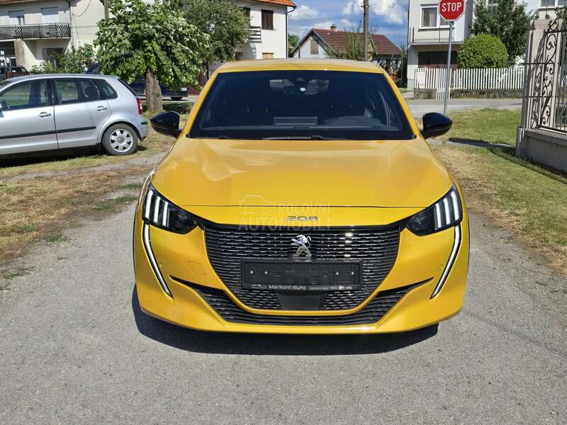 Peugeot 208 1.2 GT/AUT/LED