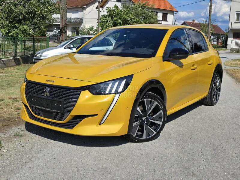 Peugeot 208 1.2 GT/AUT/LED
