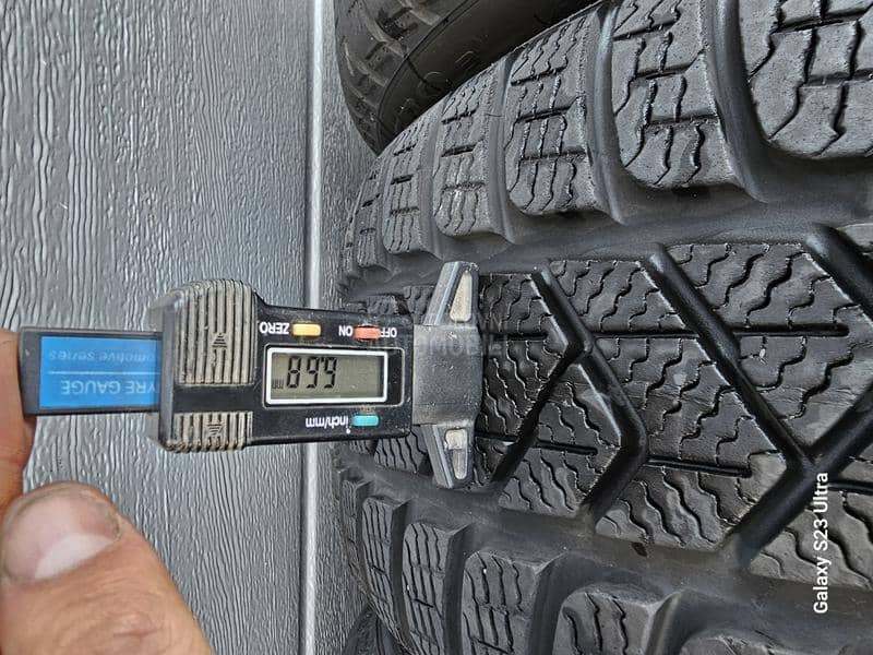 Pirelli 225/45 R18 Zimska