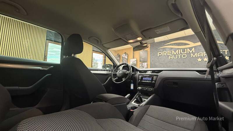 Škoda Octavia //1.6 TDI/N.AVI//FUL