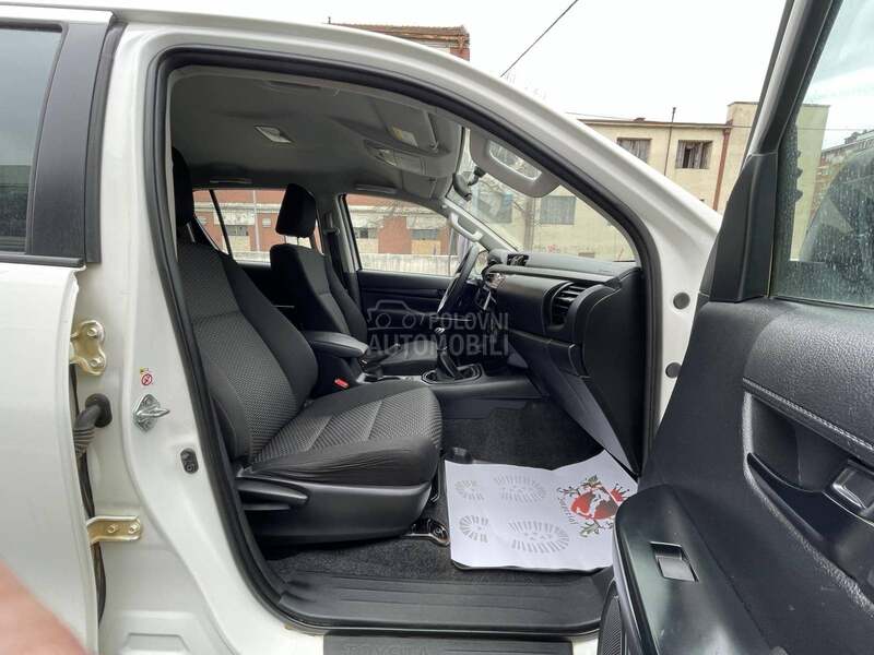 Toyota Hilux 2.4 D4D