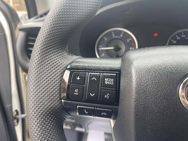 Toyota Hilux 2.4 D4D