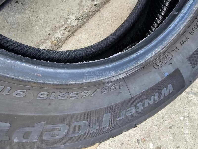 Hankook 195/65 R15 Zimska