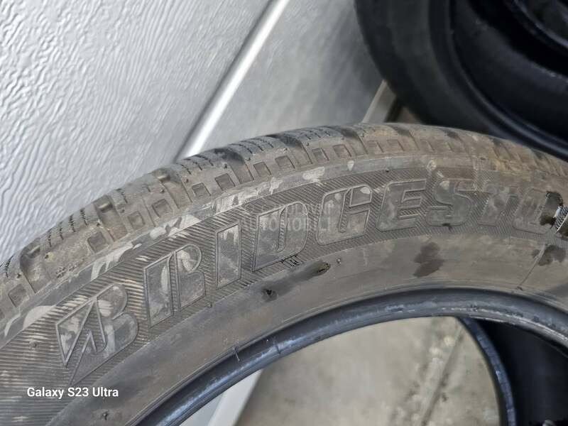 Bridgestone 195/55 R16 Zimska