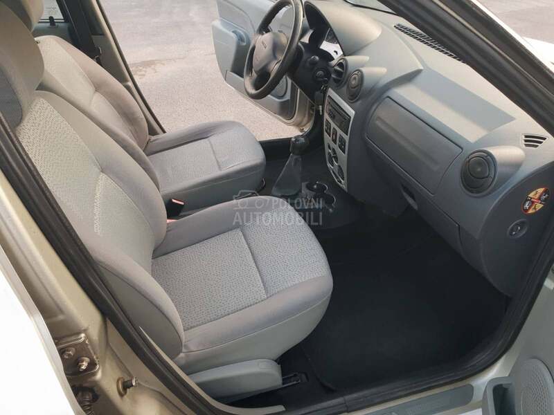 Dacia Logan 1.6 B