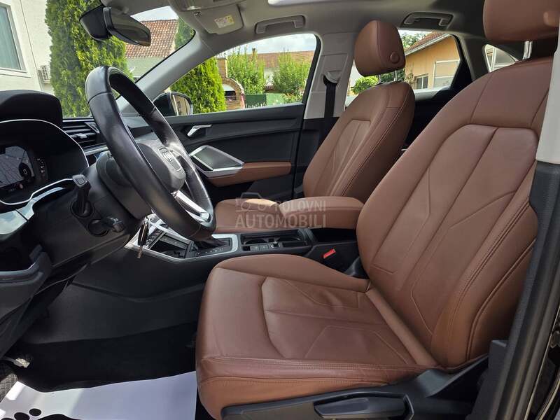 Audi Q3 SPORTBASK HYBRID