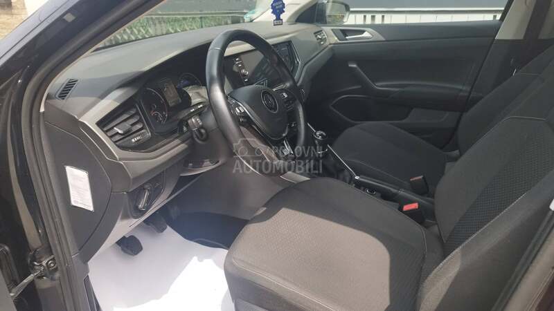 Volkswagen Polo 1.6 R line
