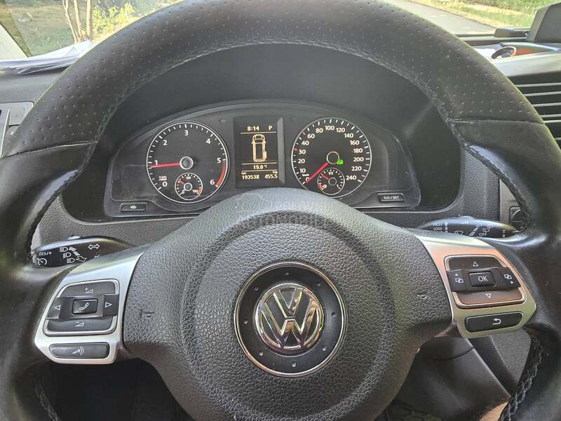 Volkswagen Transporter T5 2.0 TDI