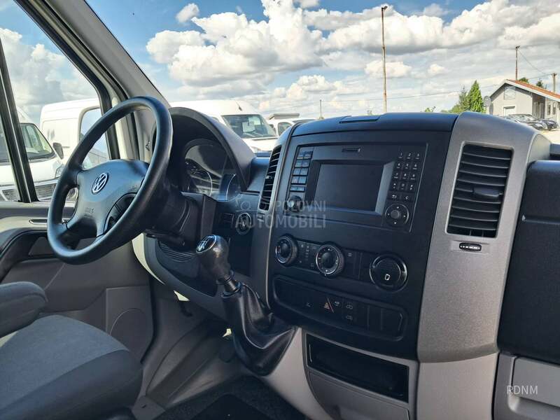 Volkswagen Crafter 2.0 TDI/220V