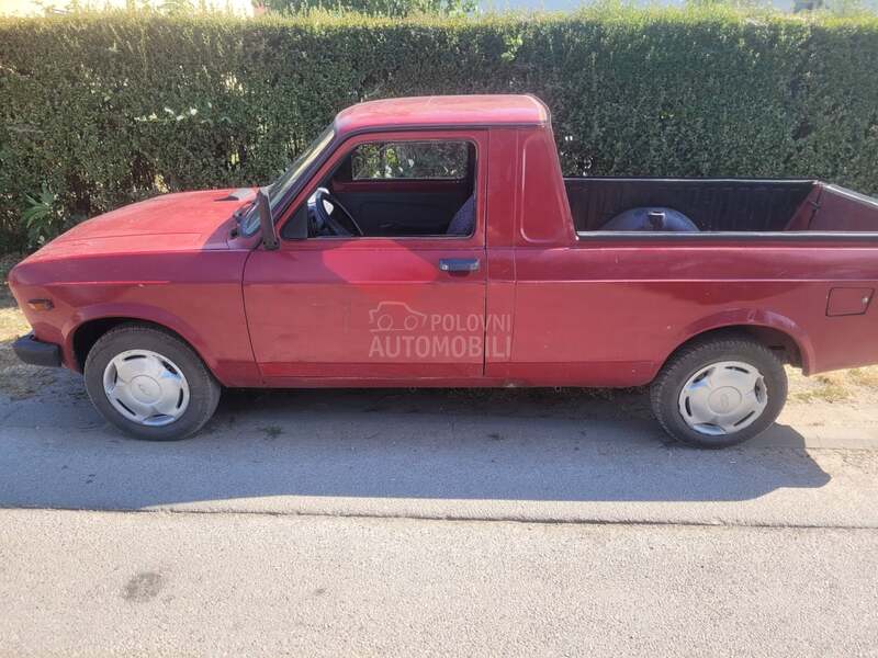 Zastava Poly Skala 1.3 Poly LC