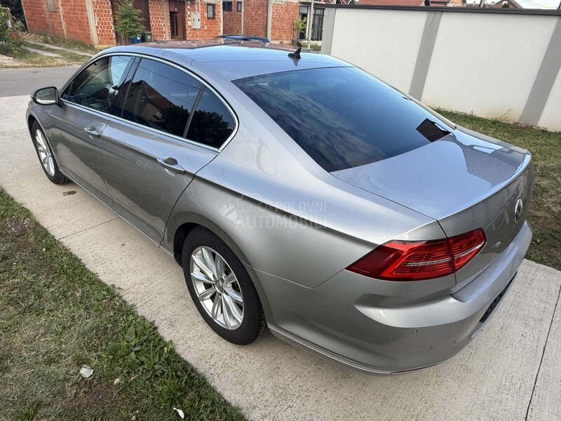 Volkswagen Passat B8 2.0 TDI HIGHLINE