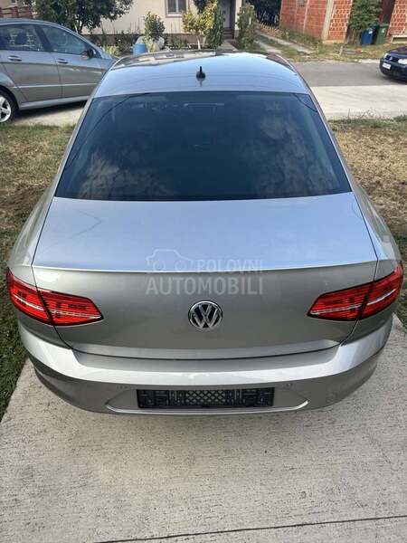 Volkswagen Passat B8 2.0 TDI HIGHLINE