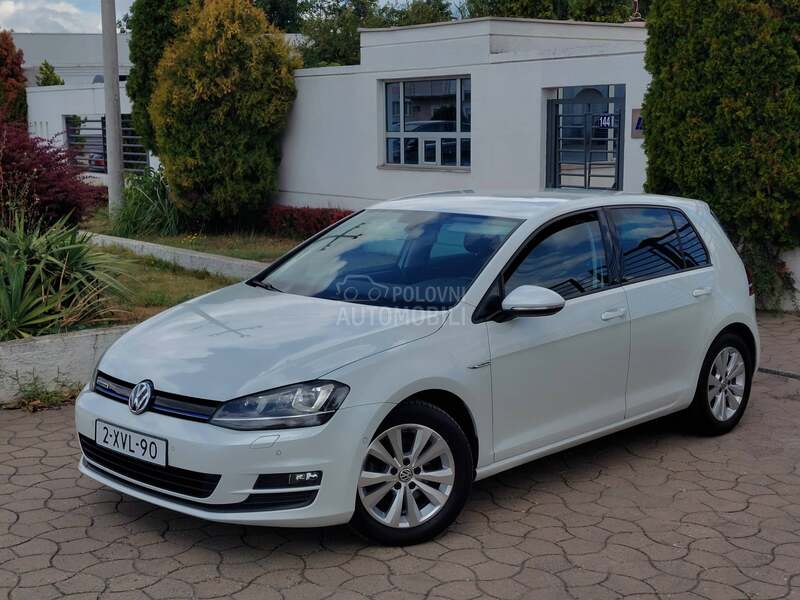 Volkswagen Golf 7 1.6TDI Perla/LED/Kam