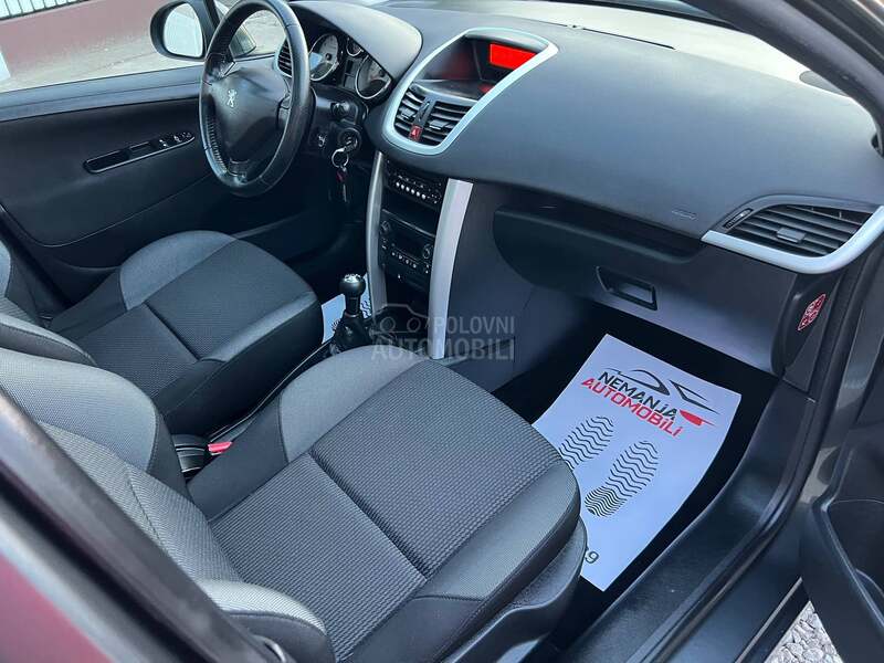 Peugeot 207 125.000 K.M NOOV