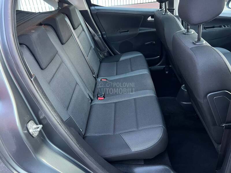 Peugeot 207 125.000 K.M NOOV