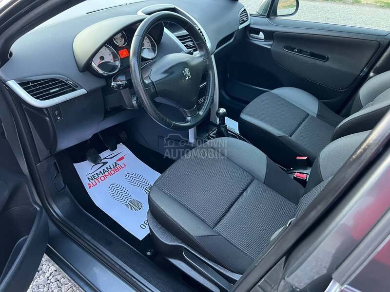 Peugeot 207 125.000 K.M NOOV