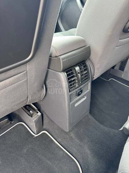 Volkswagen Touran UNITED NOV