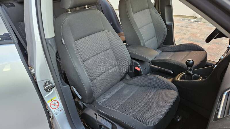 Volkswagen Golf 6 1.6 tdi