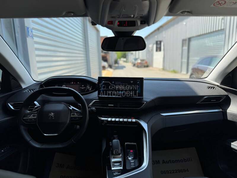 Peugeot 3008 1.5D/ALLURE/KAMERA